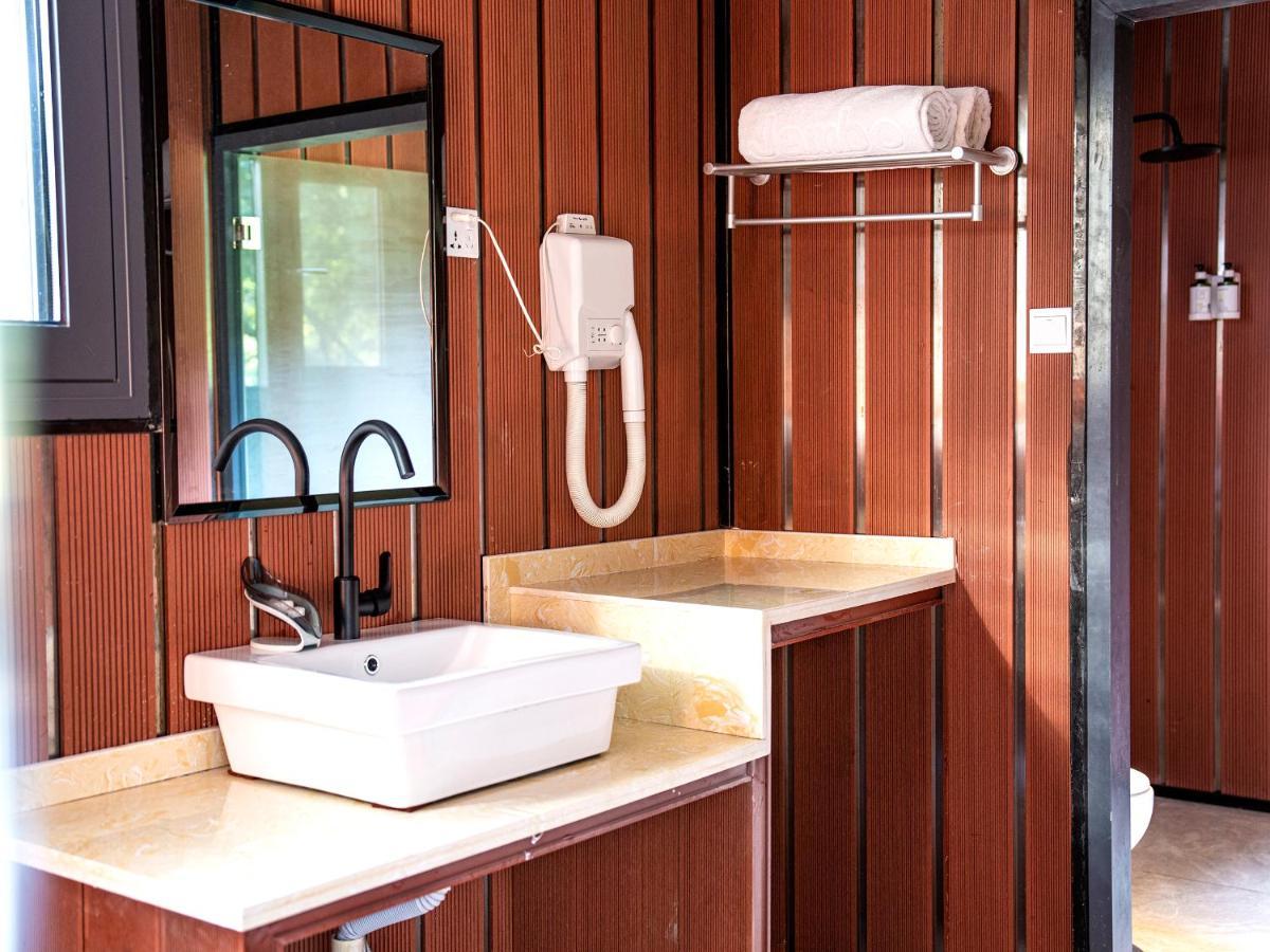 Jambo Mara Safari Lodge Ololaimutiek ภายนอก รูปภาพ